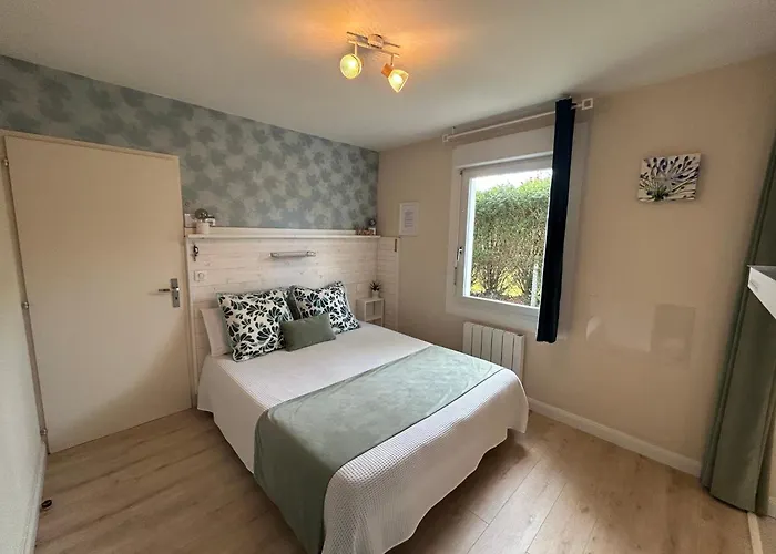 Escale Et Bien-être Alojamento de Acomodação e Pequeno-almoço Pornic